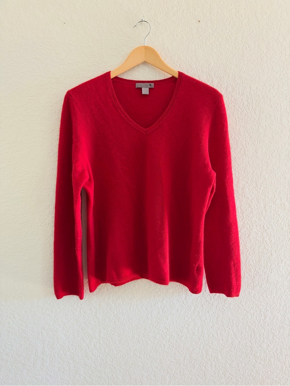 Charter Club 2 Ply Cashmere Red V-Neck Sweater Sz XL Classic Fall Cozy Luxury